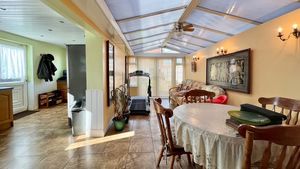 Photo 12- click for photo gallery